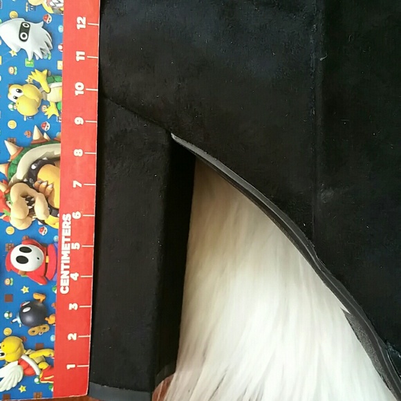 Boot - Picture 4 of 5